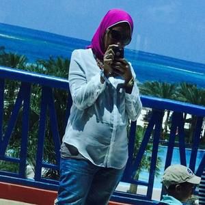 Meet your Posher, Heba